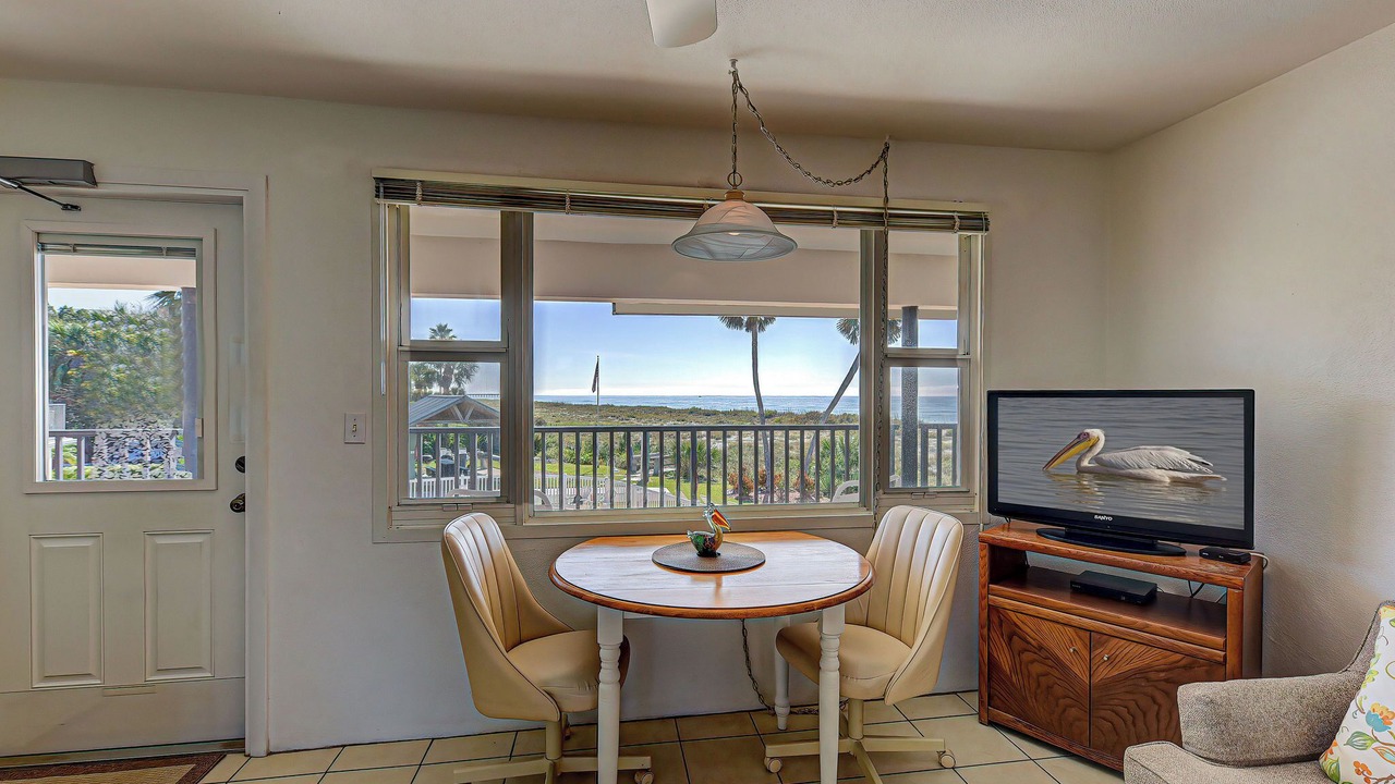 Photo of Bedroom in Golden Beach