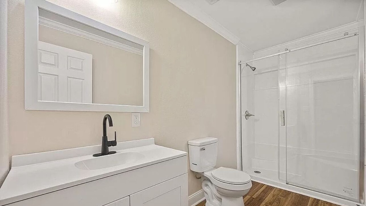 Photo of Bathroom in Blytheville