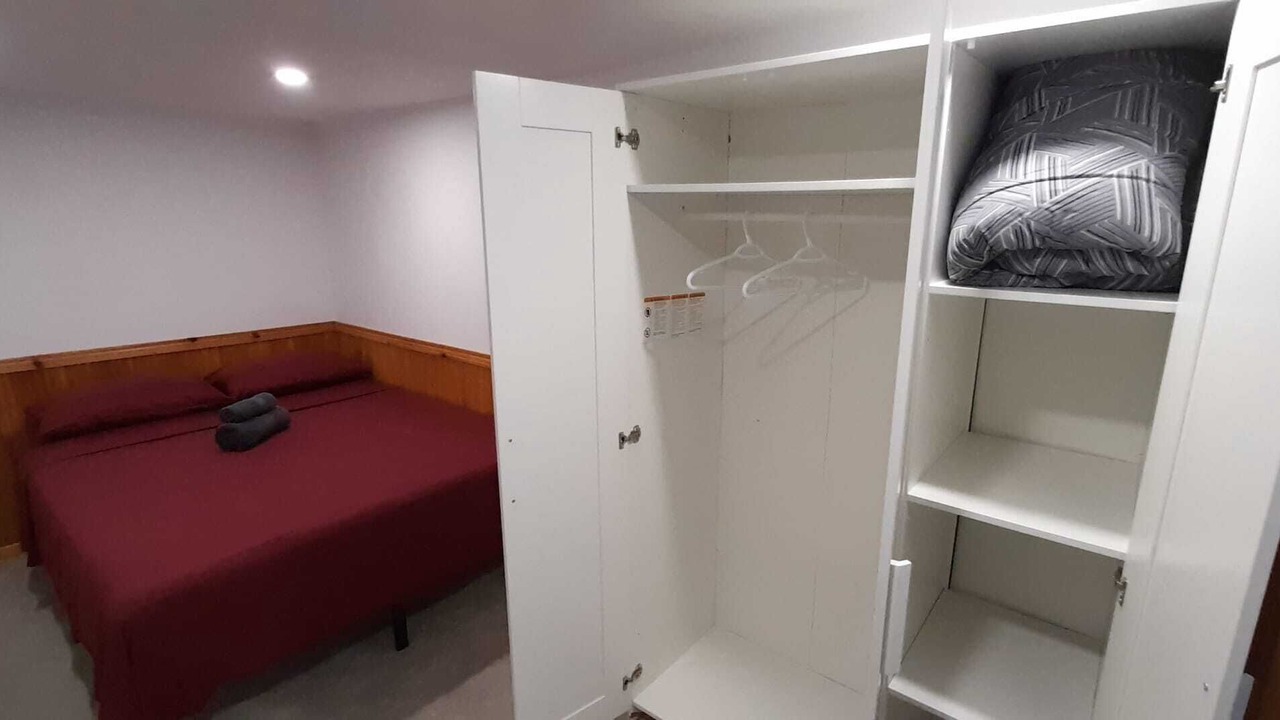 Photo of Bedroom in Ottawa Division