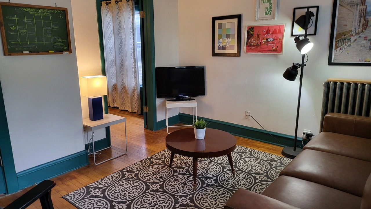 Photo of Livingroom in Fifth Ward