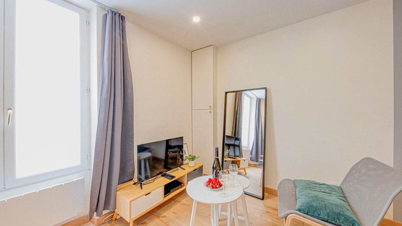 Photo of Livingroom in Quartier Sainte-Marguerite