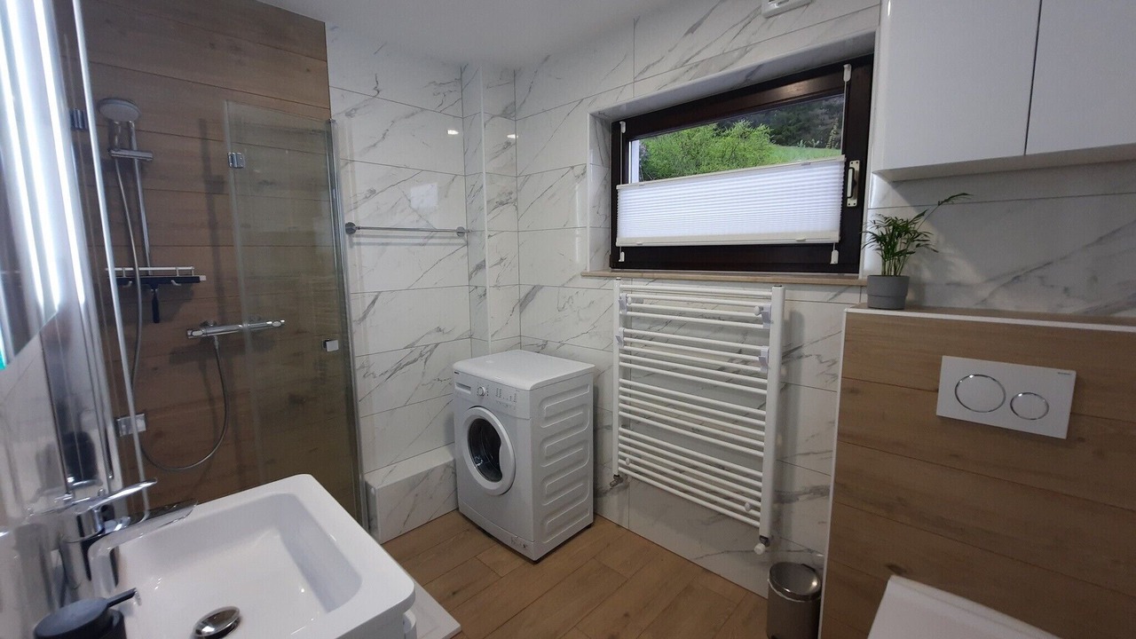 Photo of Bathroom in Dane