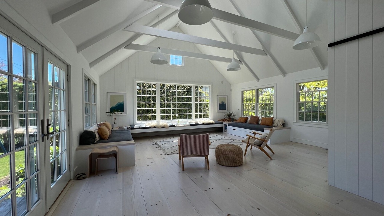 Photo of Bedroom in Orient Point