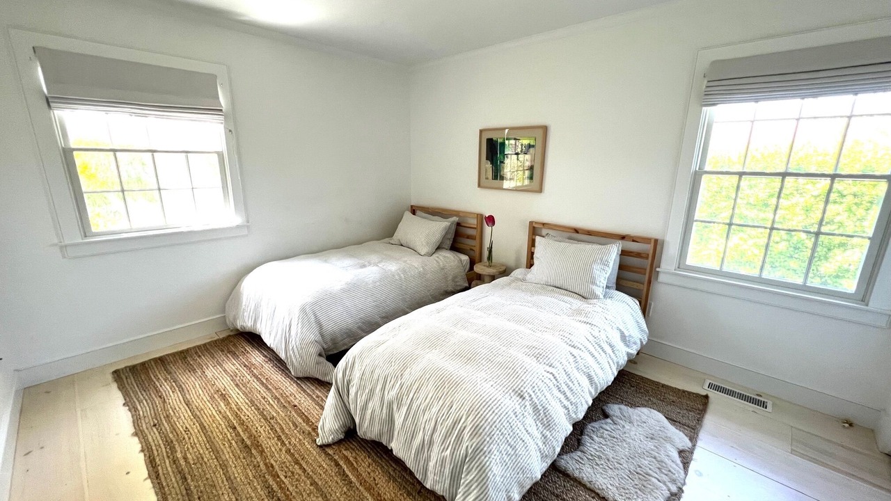 Photo of Bedroom in Orient Point