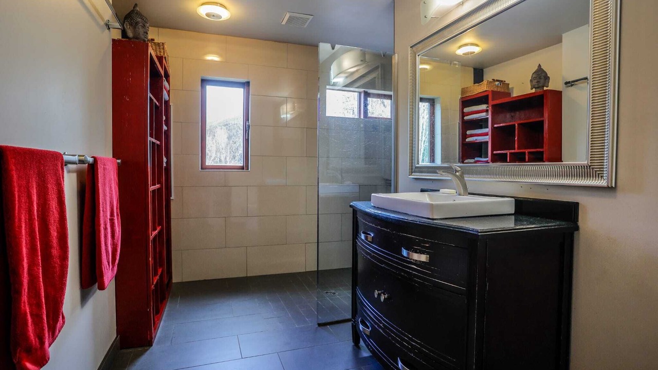 Photo of Bathroom in Taghum