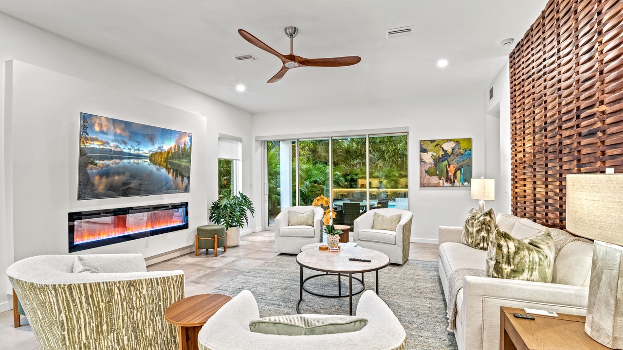 Photo of Livingroom in Arlington Park