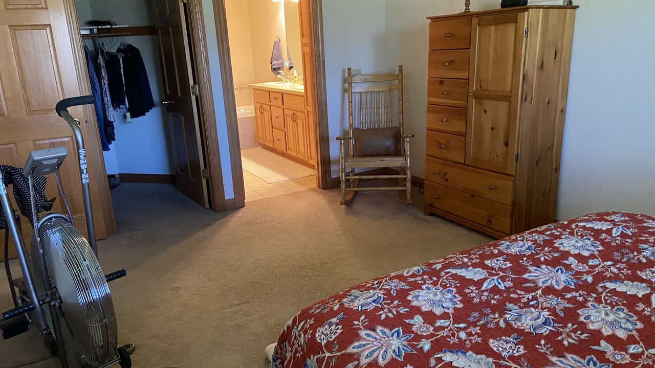Photo of Bedroom in Oconomowoc