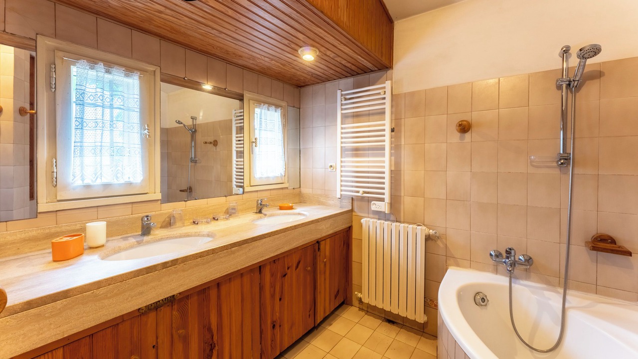 Photo of Bathroom in Barbentane