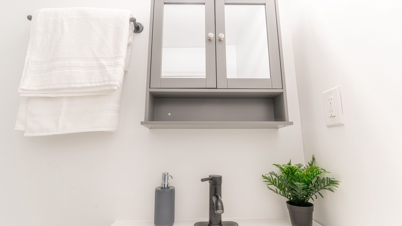 Photo of Bathroom in Glabar Park