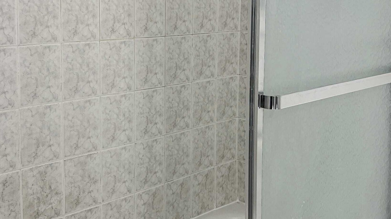 Photo of Bathroom in Glabar Park