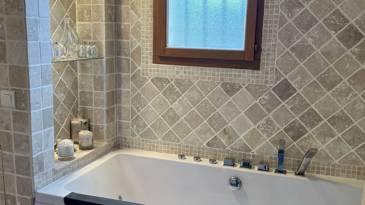 Photo of Bathroom in Le Thoronet