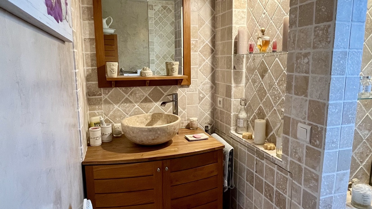 Photo of Bathroom in Le Thoronet