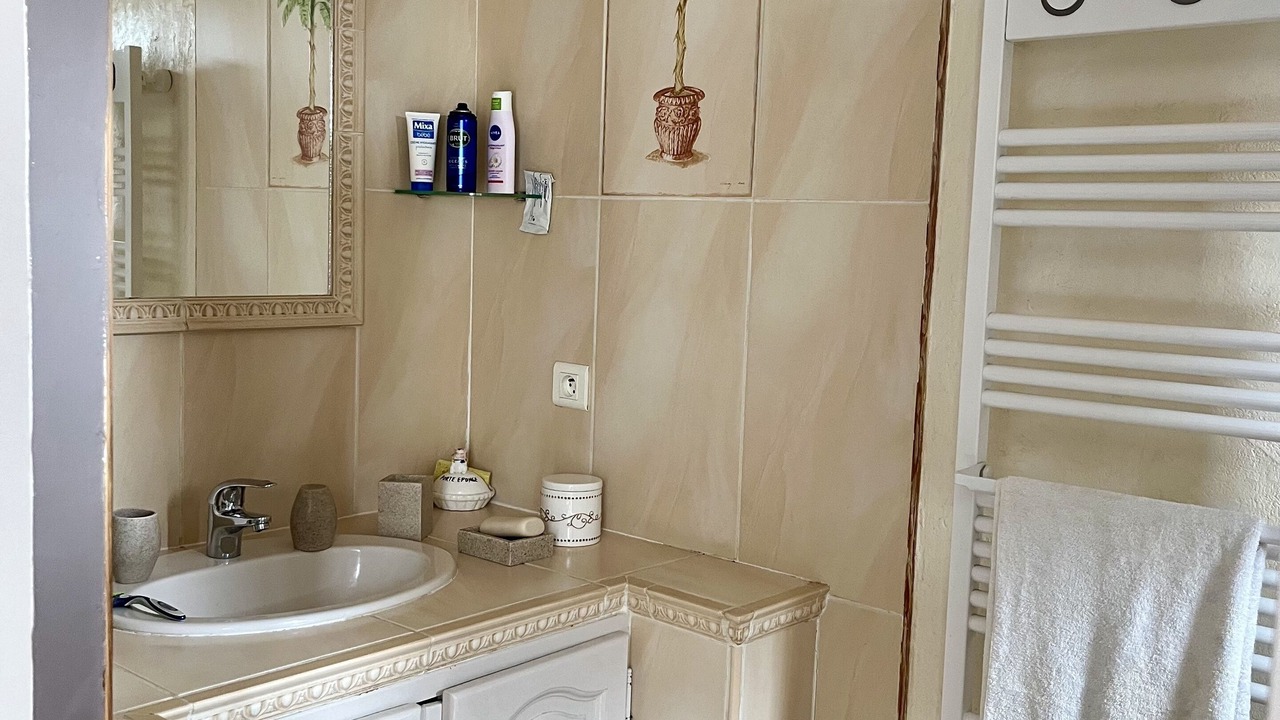 Photo of Bathroom in Le Thoronet