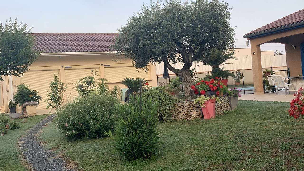 Photo of Outdoor in Coufouleux