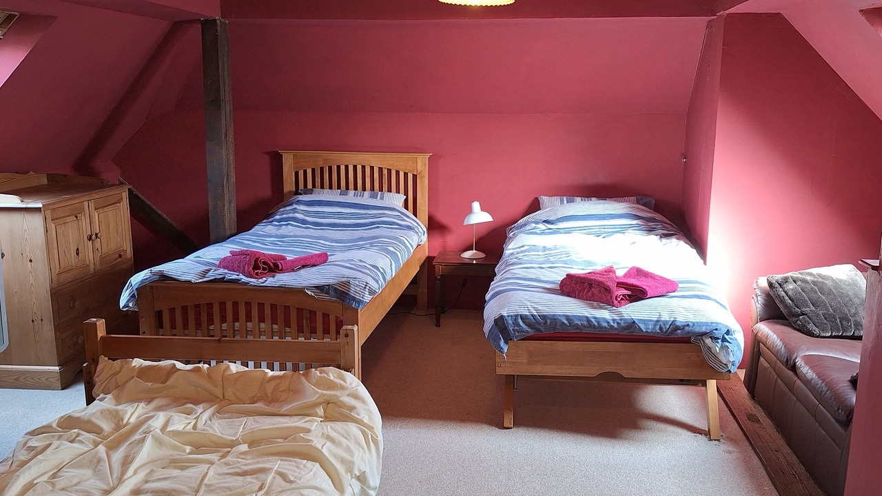 Photo of Bedroom in Barns Green