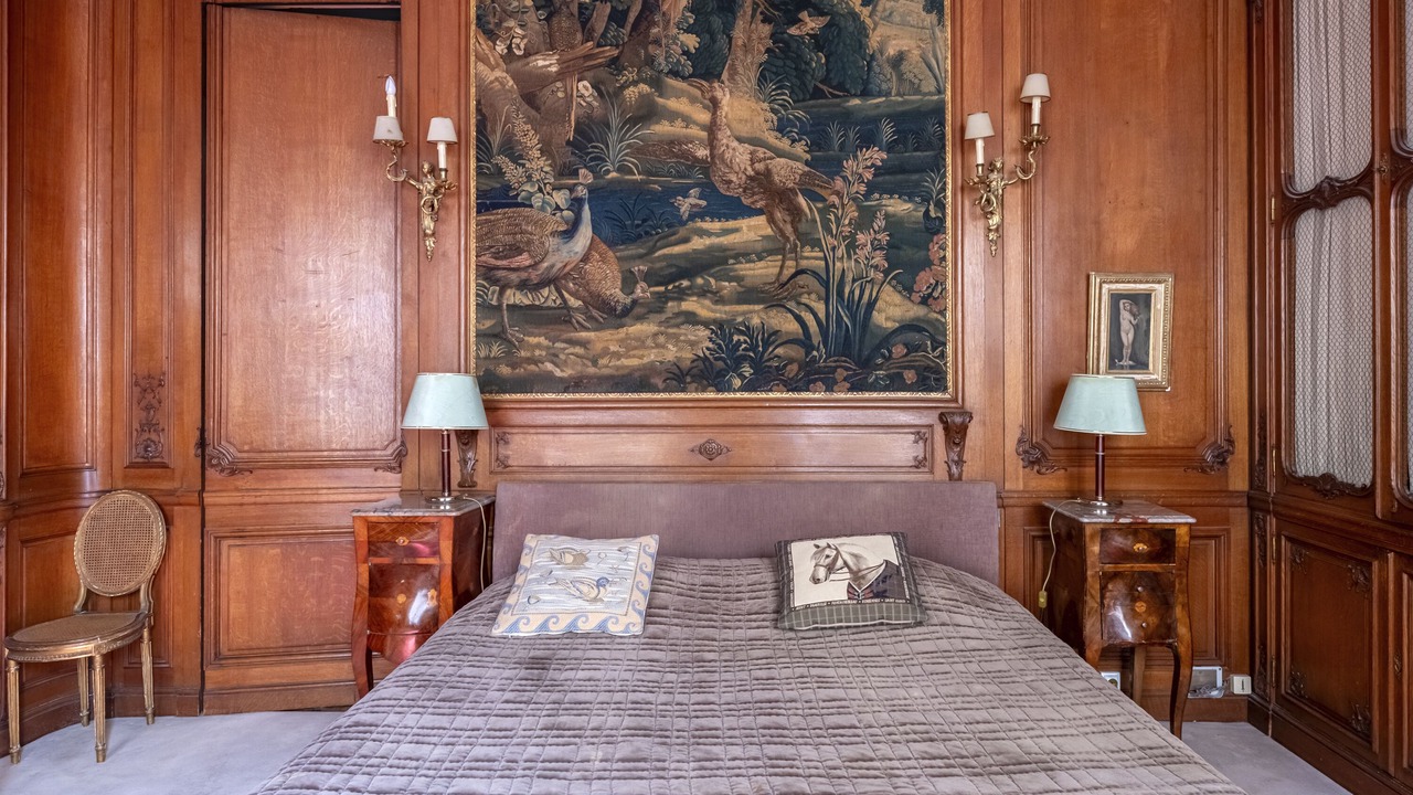 Photo of Bedroom in Faubourg-du-Roule