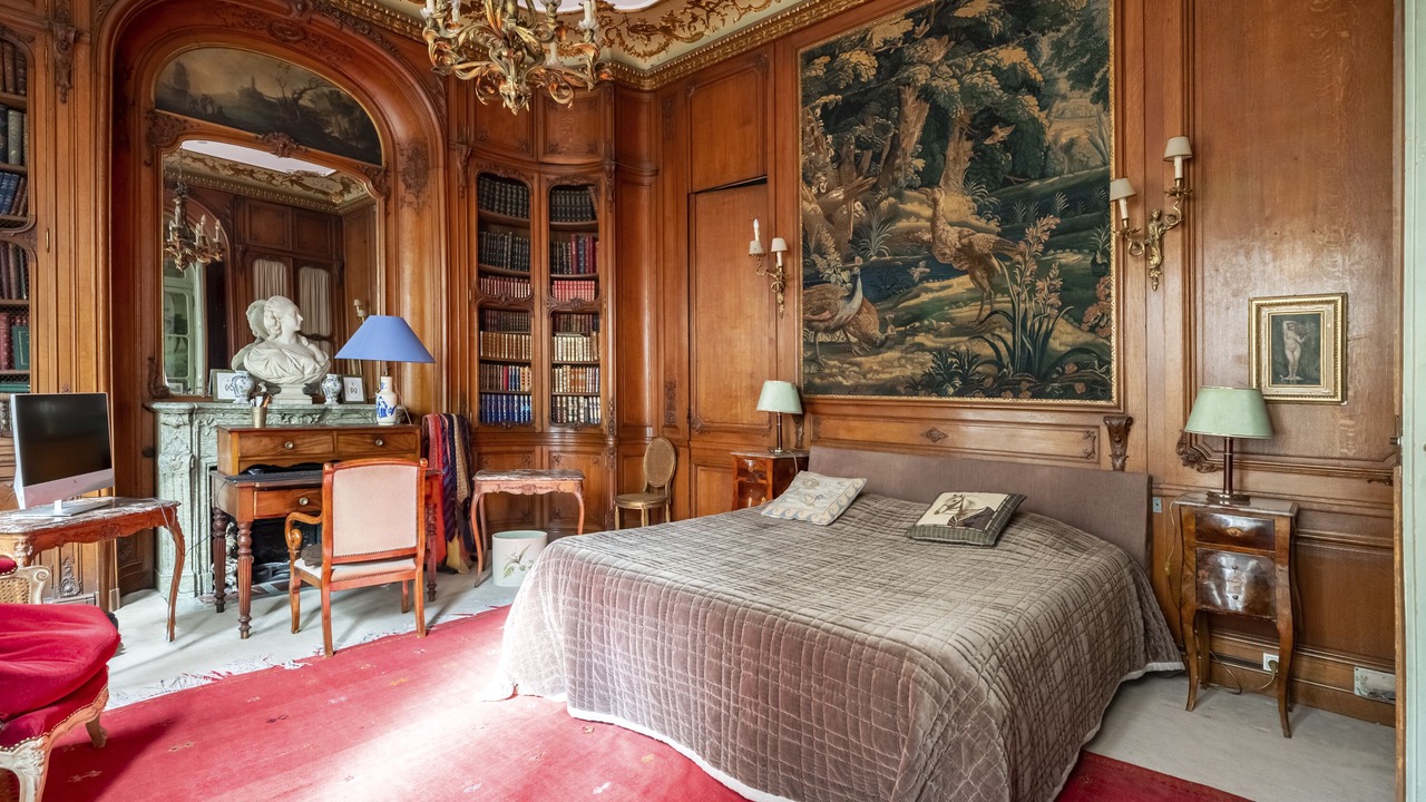Photo of Bedroom in Faubourg-du-Roule