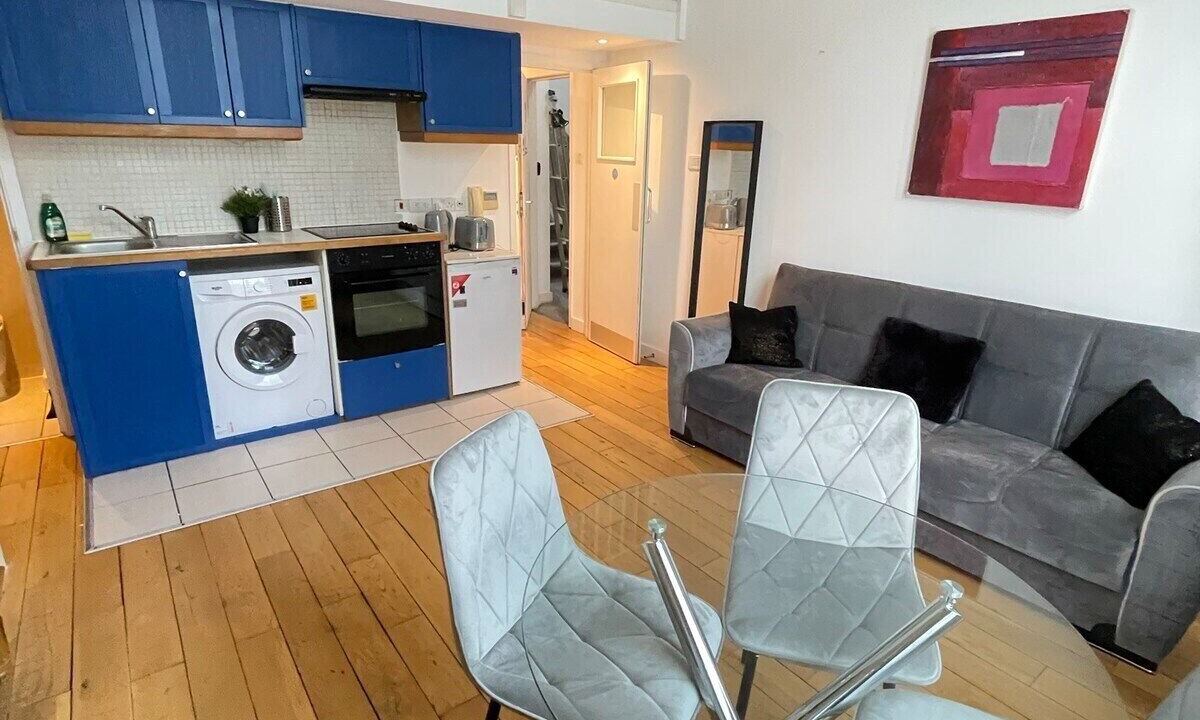 Photo of Livingroom in Colville