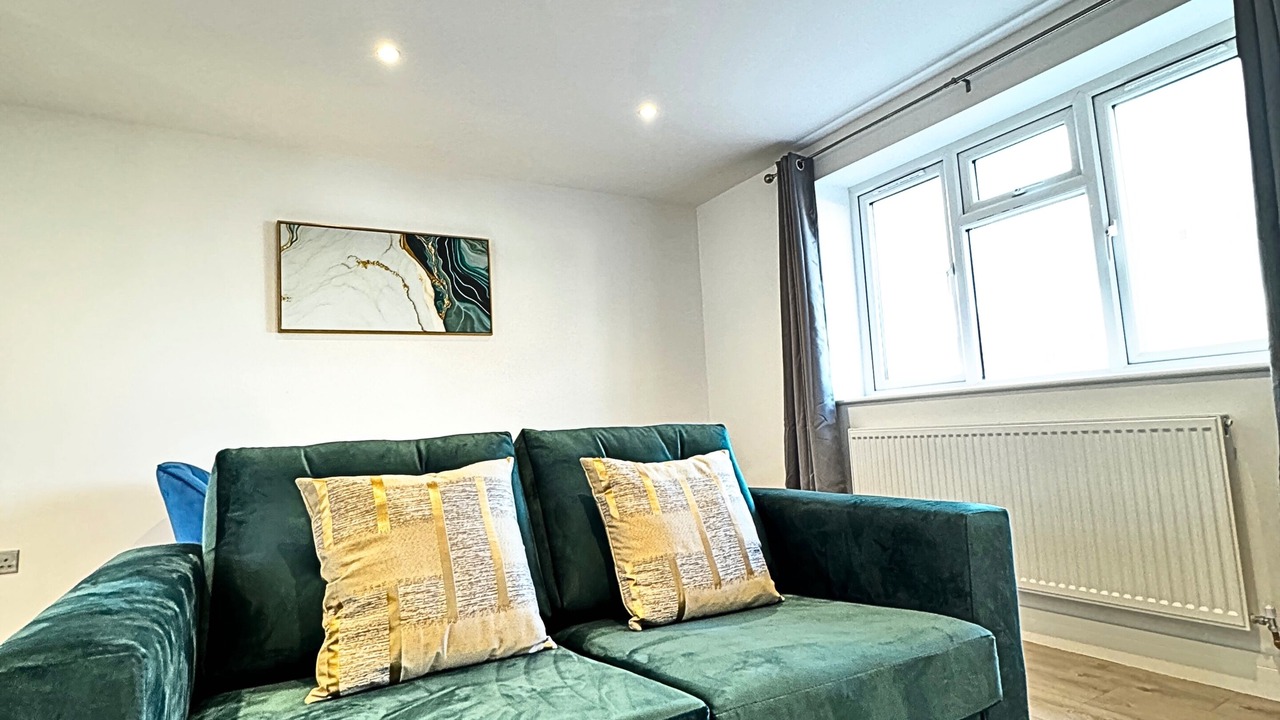 Photo of Livingroom in Ashford