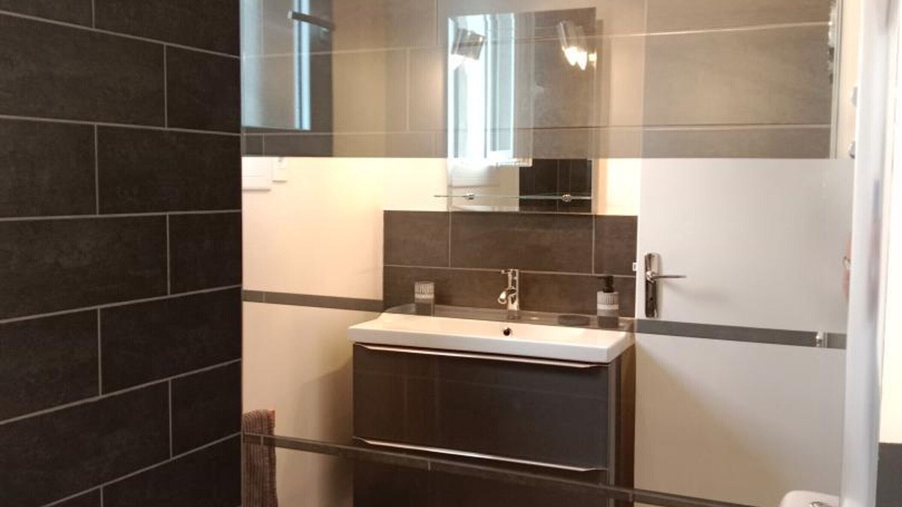 Photo of Bathroom in Bellerive-sur-Allier