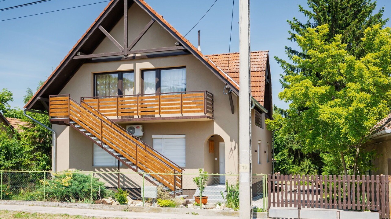 Photo of Patio Balcony in Balatonlelle