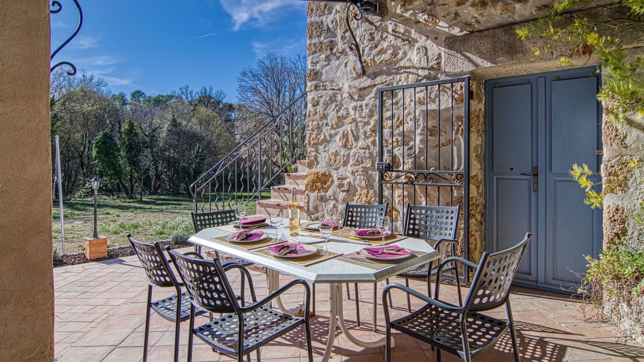 Photo of Outdoor in Entrecasteaux