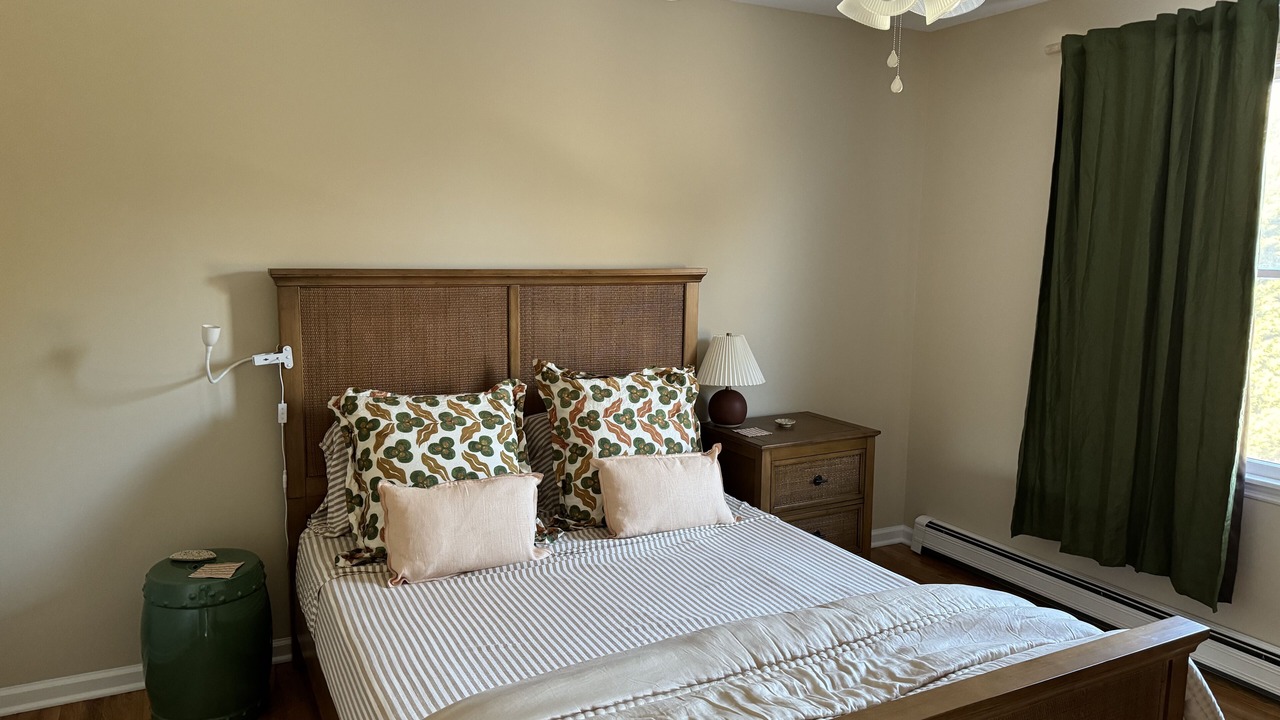 Photo of Bedroom in Southold
