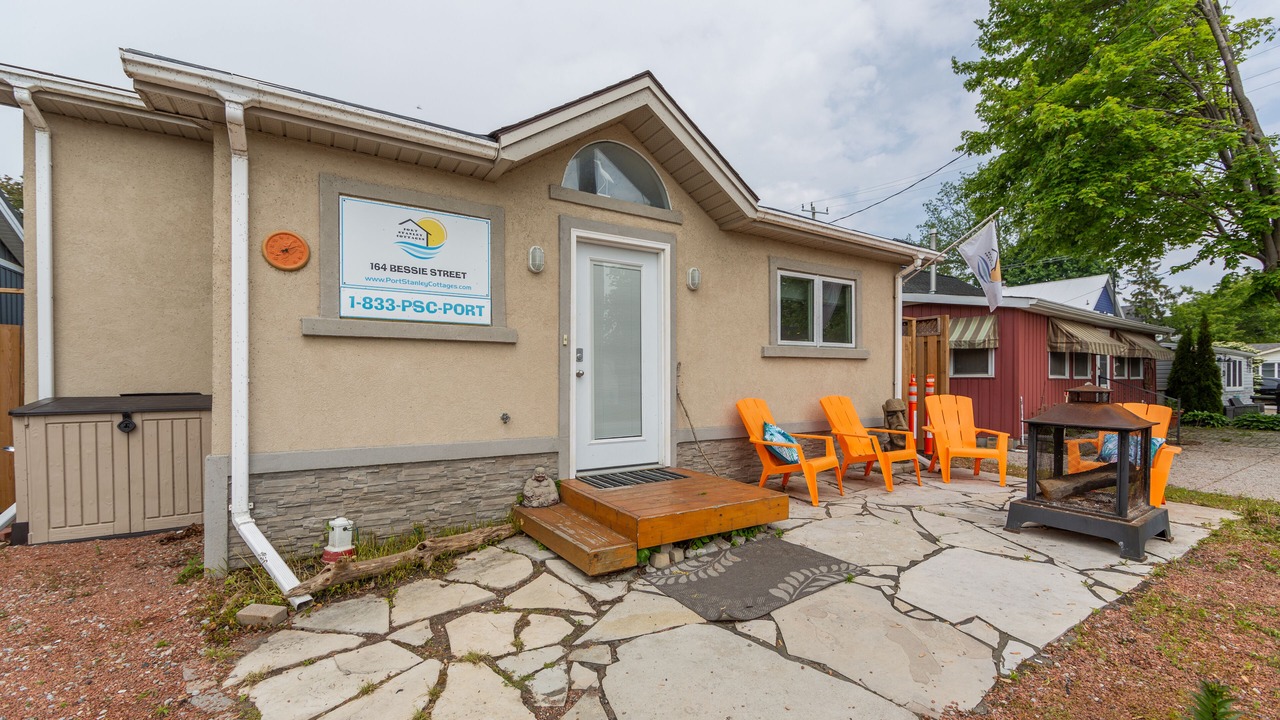 Photo of Patio Balcony in Central Elgin