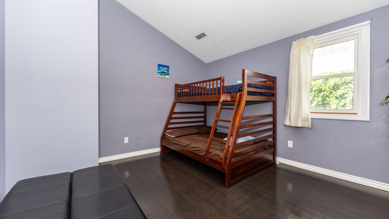 Photo of Bedroom in Central Elgin