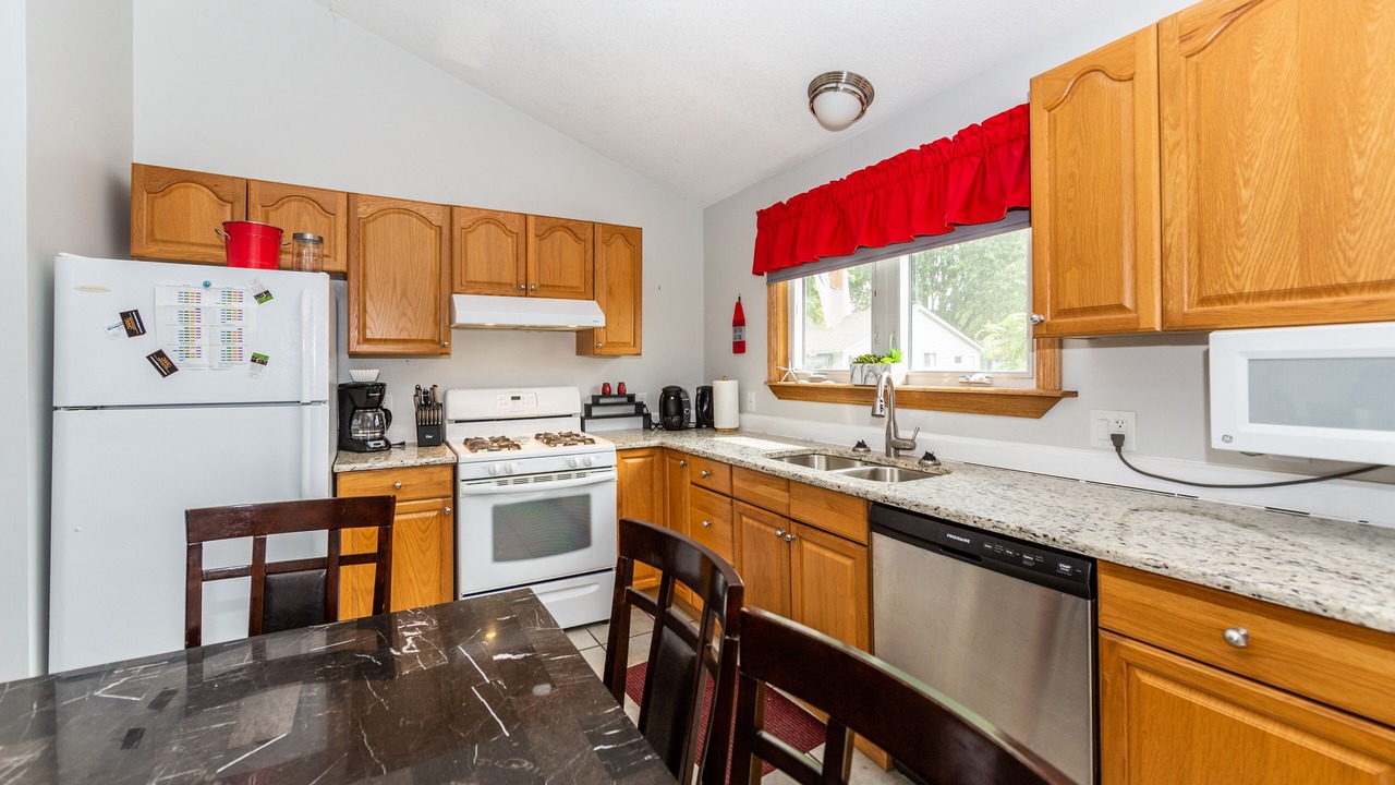 Photo of Kitchen in Central Elgin