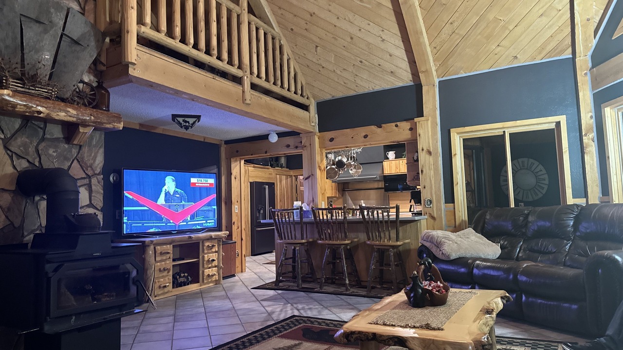 Photo of Livingroom in Silver Gate