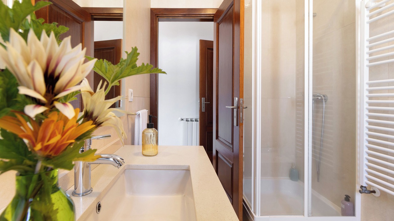 Photo of Bathroom in Molares