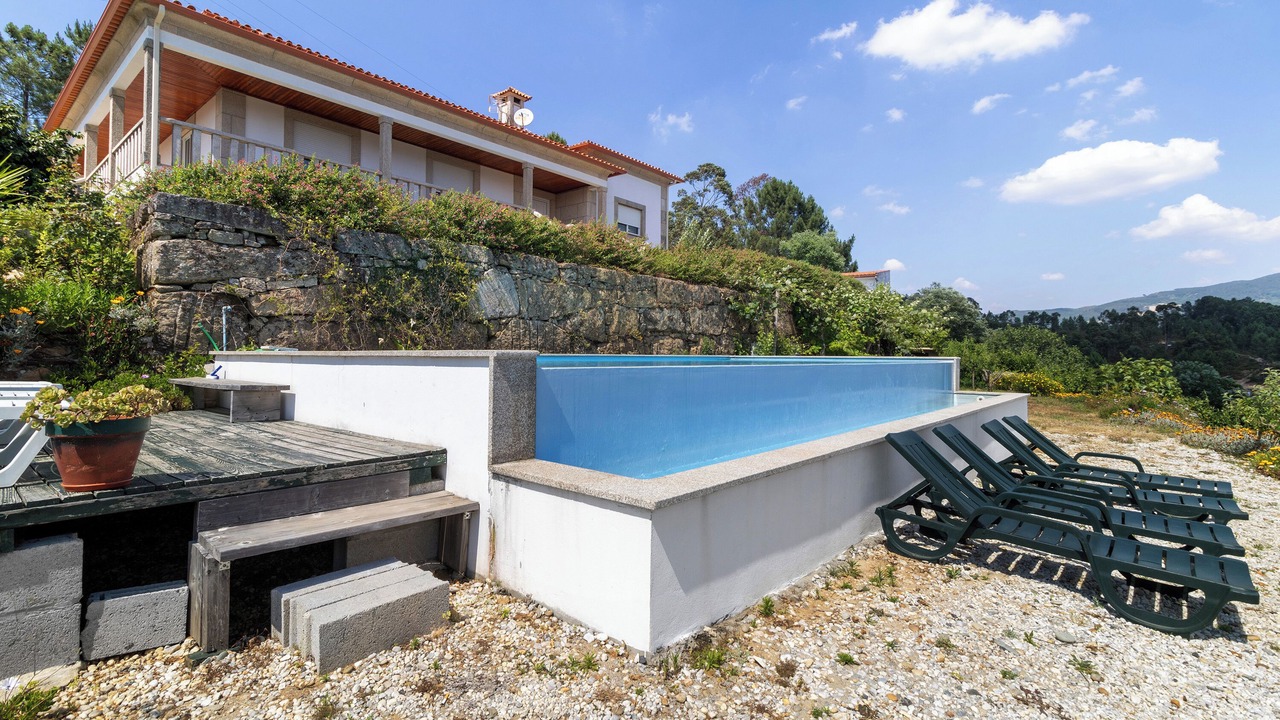 Photo of Outdoor in Molares