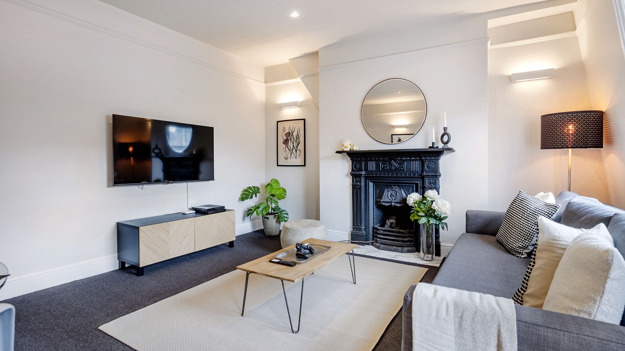 Photo of Livingroom in Covent Garden