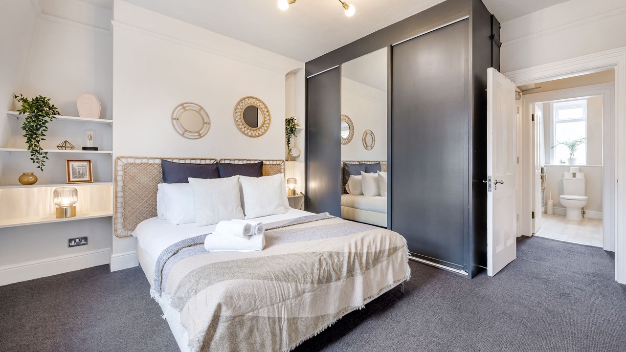 Photo of Bedroom in Covent Garden