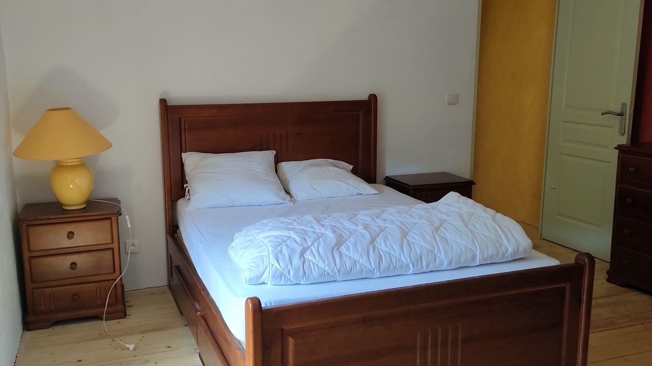 Photo of Bedroom in Bez-et-Esparon