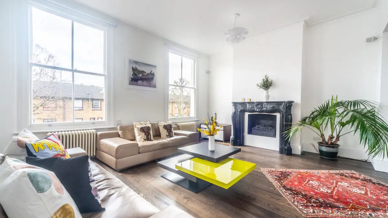 Photo of Livingroom in Harrow Road
