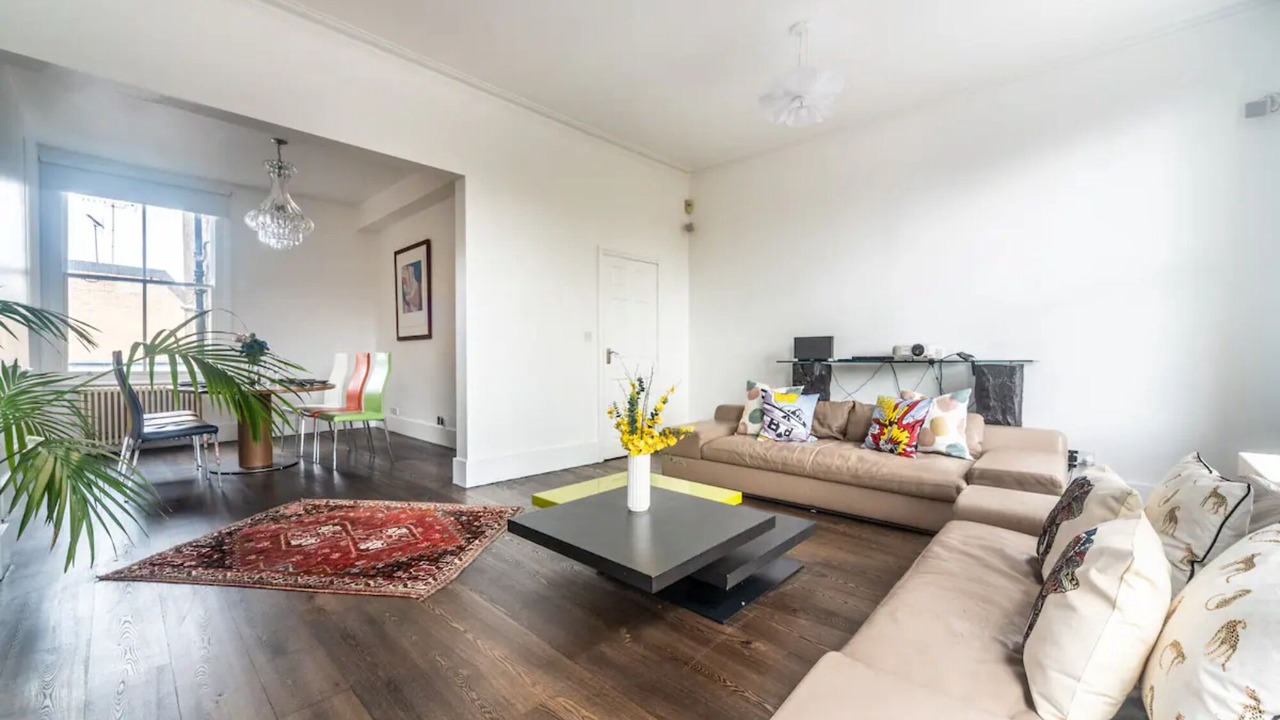 Photo of Livingroom in Harrow Road