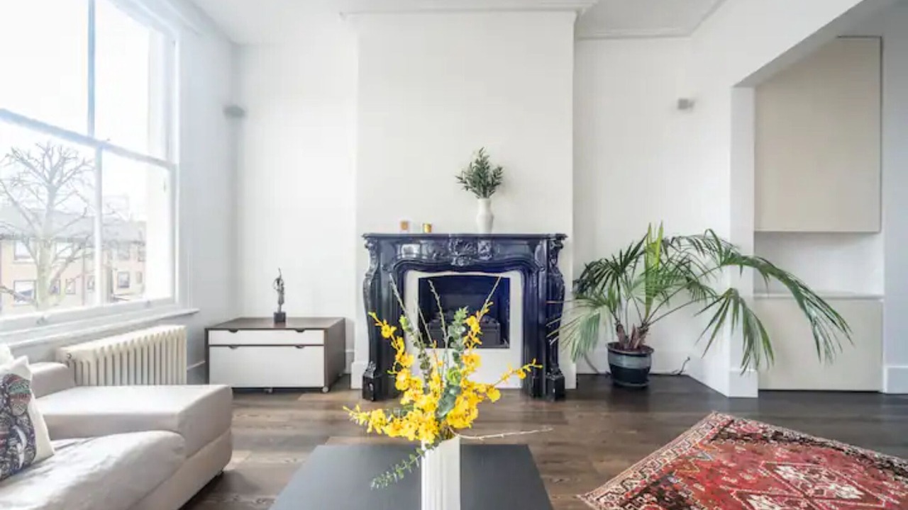 Photo of Livingroom in Harrow Road