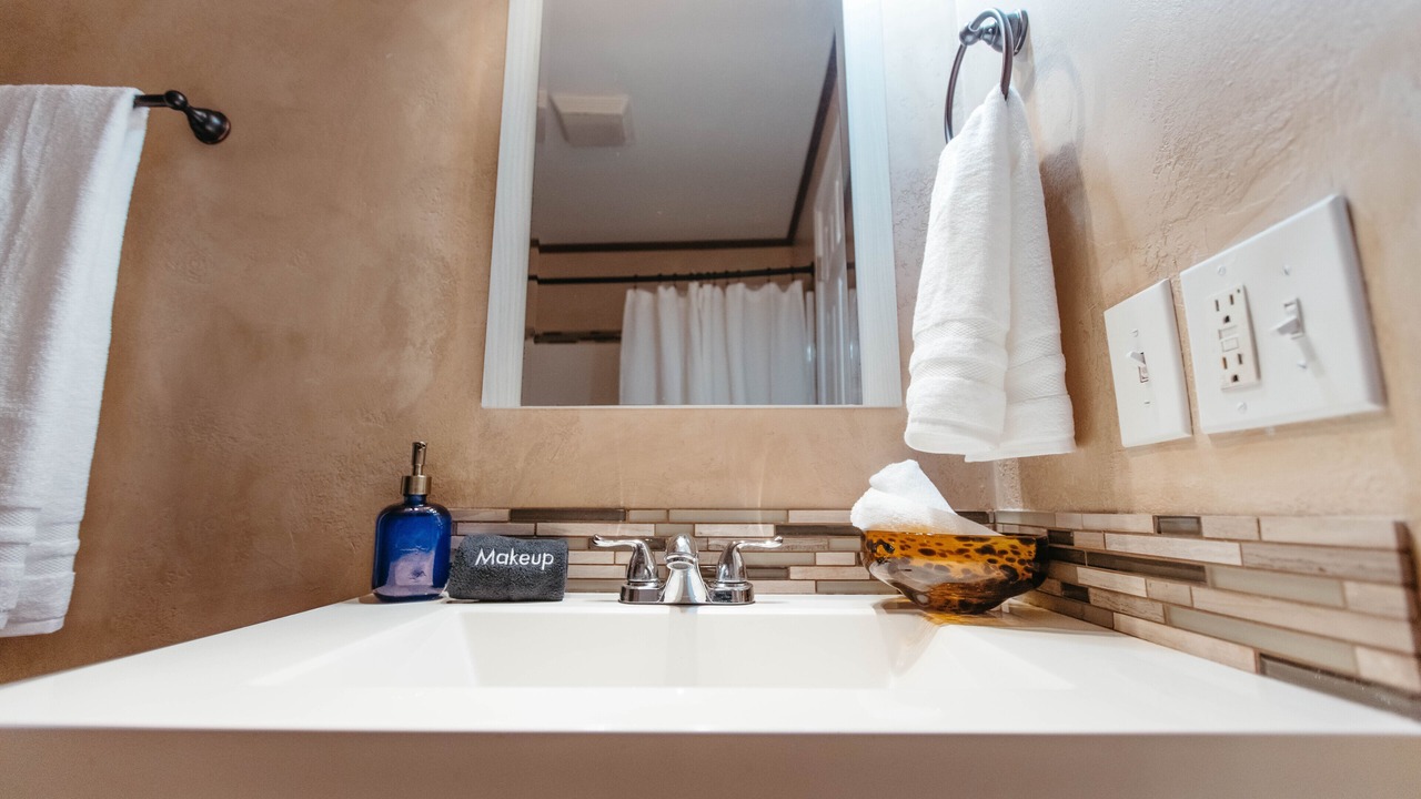 Photo of Bathroom in Ste Genevieve