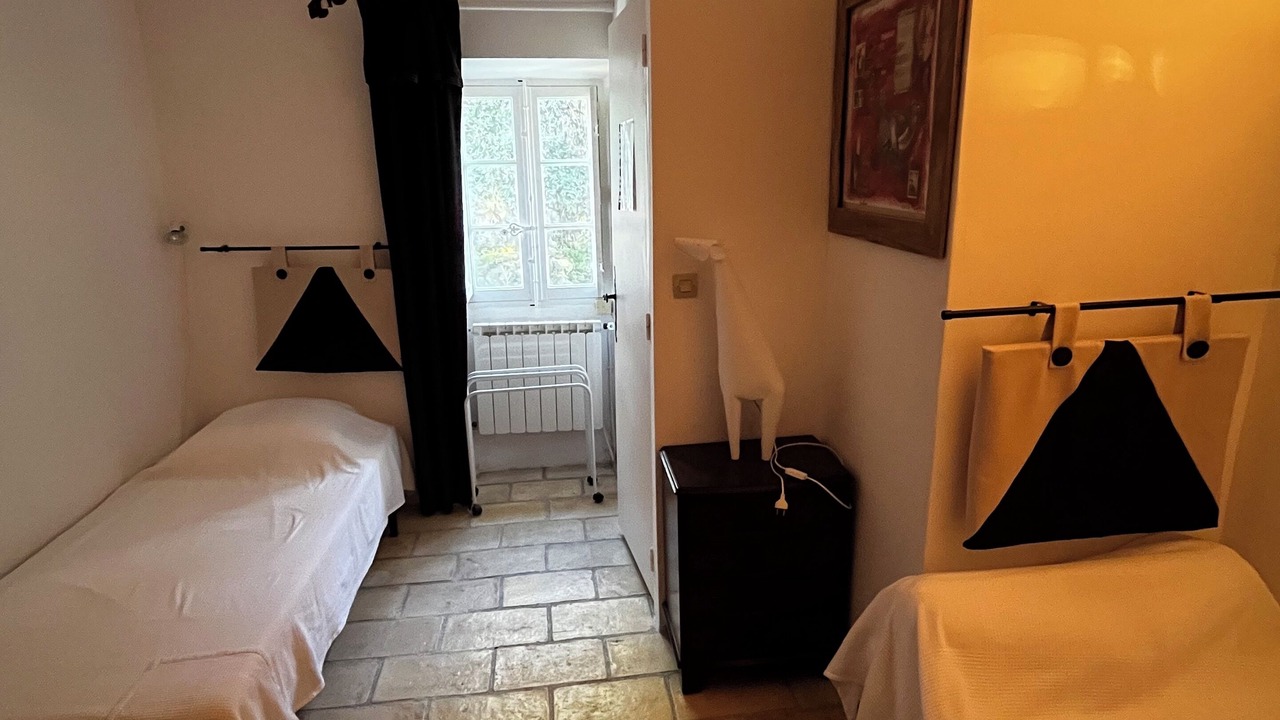 Photo of Bedroom in Viols-le-Fort