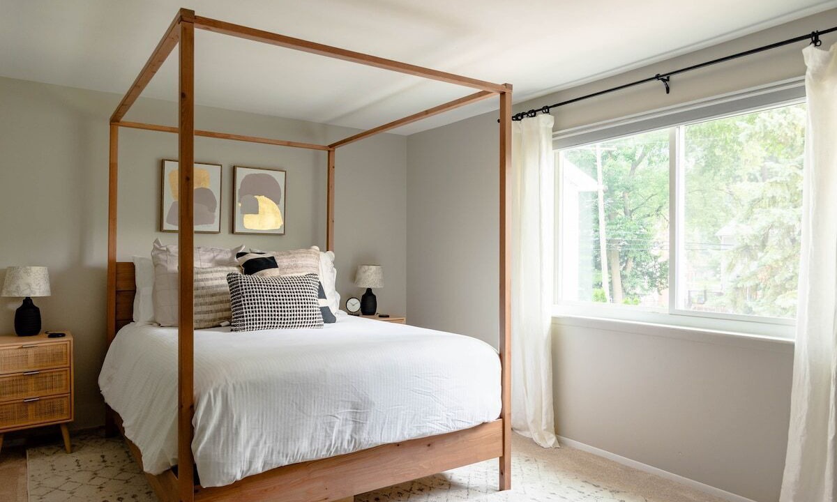 Photo of Bedroom in Clawson