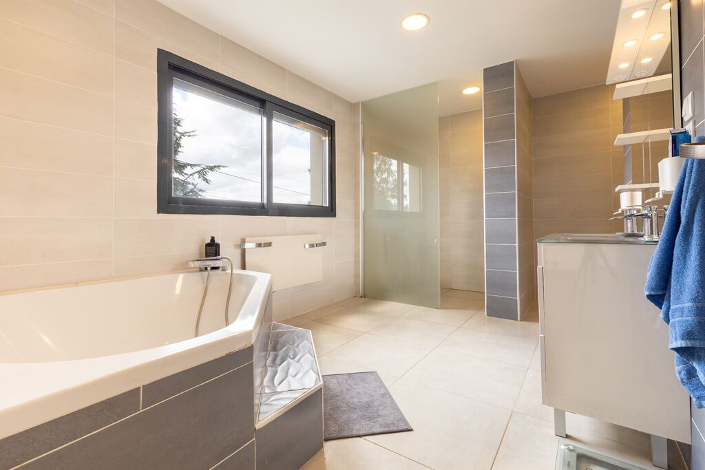 Photo of Bathroom in Nibelle