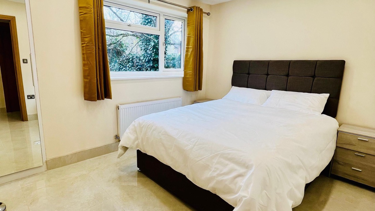 Photo of Bedroom in Uxbridge South