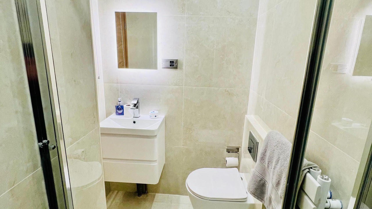 Photo of Bathroom in Uxbridge South