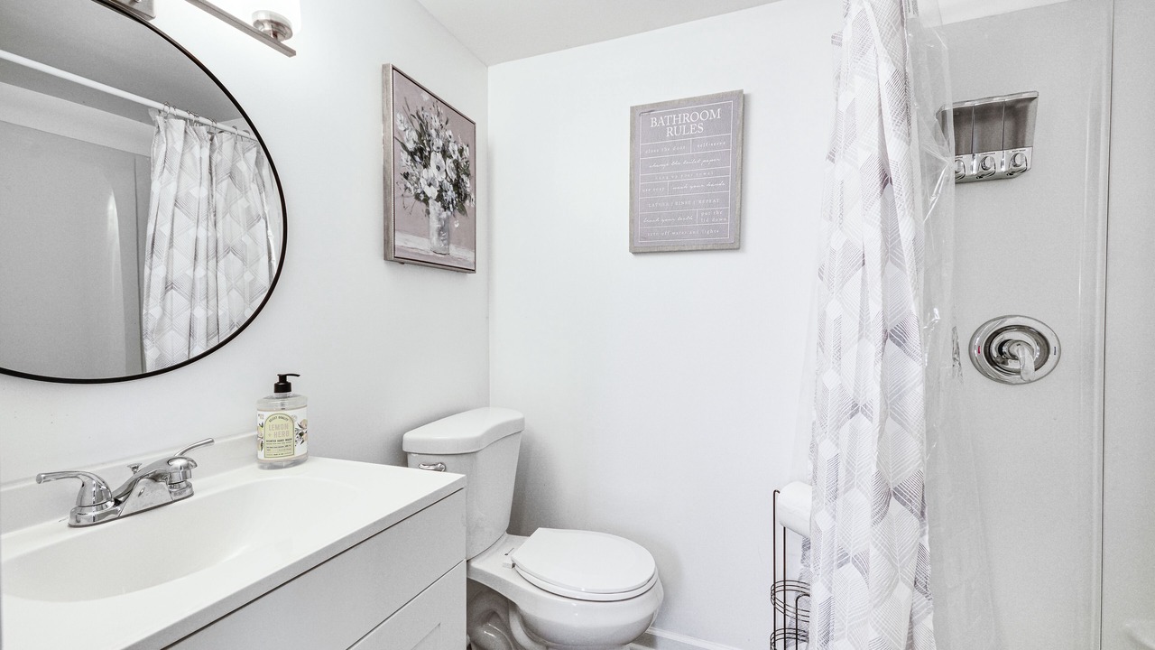 Photo of Bathroom in Jamestown