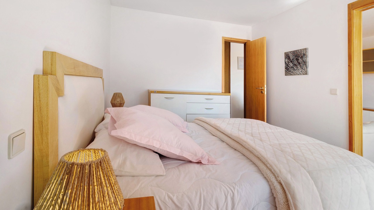 Photo of Bedroom in Caminha