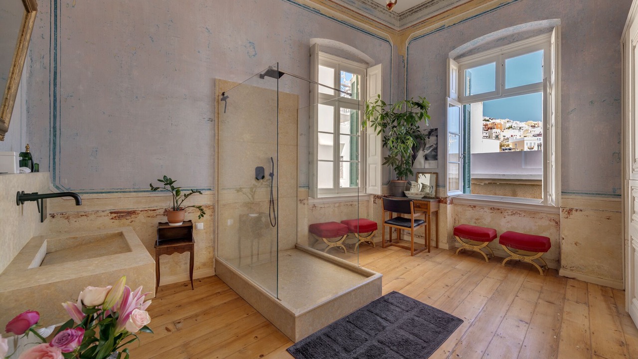 Photo of Bathroom in Ermoupoli