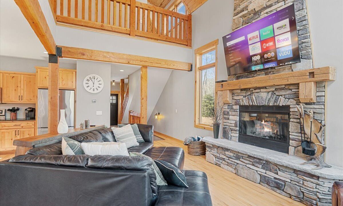 Photo of Livingroom in Douglas County