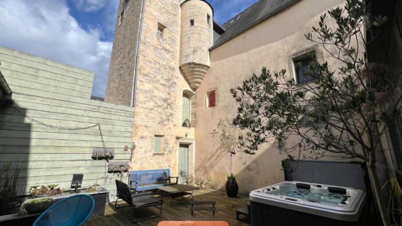 Photo of Patio Balcony in Bayeux
